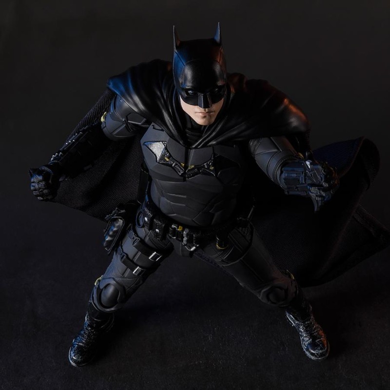 DC COMICS - FIGURINE BATMAN - THE BATMAN - S.H.FIGUARTS 15.5CM Figurines Bruno Vidéo